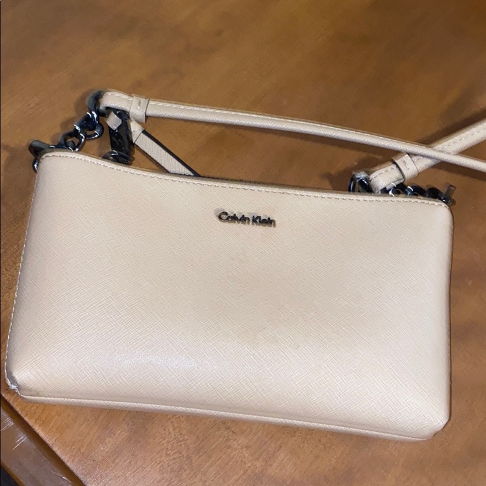 Calvin Klein crossbody